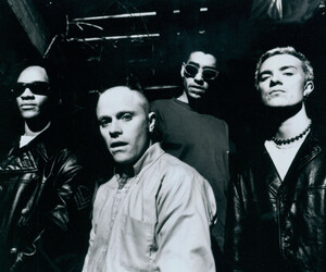 The Prodigy: Firestarter (Andy C Remix)